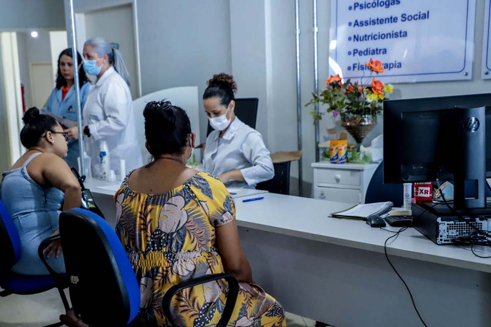 Centro de Referência em Saúde da Mulher recebe prêmio de reconhecimento pelos serviços prestados