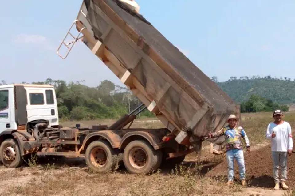 O Pacarana é Agro: Aldeia Gasereh recebe insumos para aplicação nas lavouras