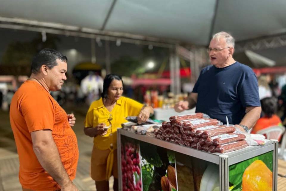 Pavilhão da Agricultura está presente na Expovel com a comercialização de produtos regionais