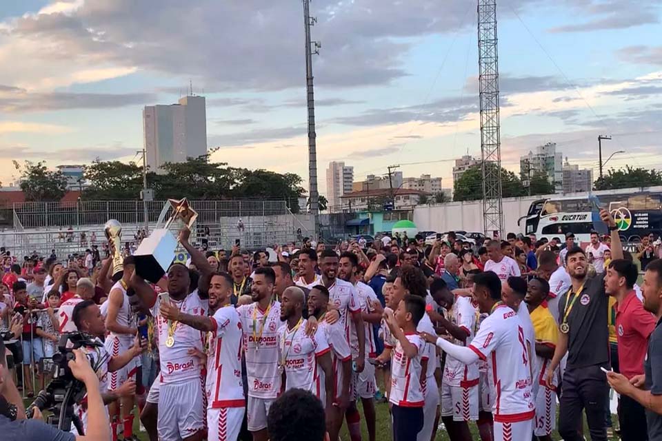 Porto Velho é tricampeão do Rondoniense no estádio Aluízio Ferreira