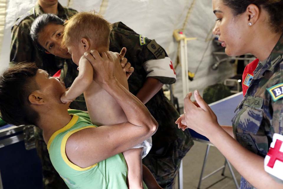 Mortalidade infantil Yanomami é 10 vezes maior que a do país