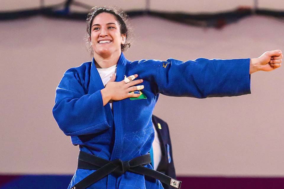 Mayra Aguiar e Rafael Macedo são bronze no World Masters de Judô