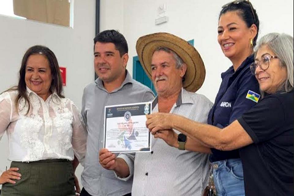 Corumbiara celebra entrega do Selo SIM CIMCERO de qualidade para agroindústria