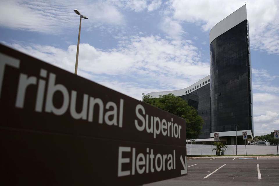 TSE diz que não pode alterar calendário eleitoral