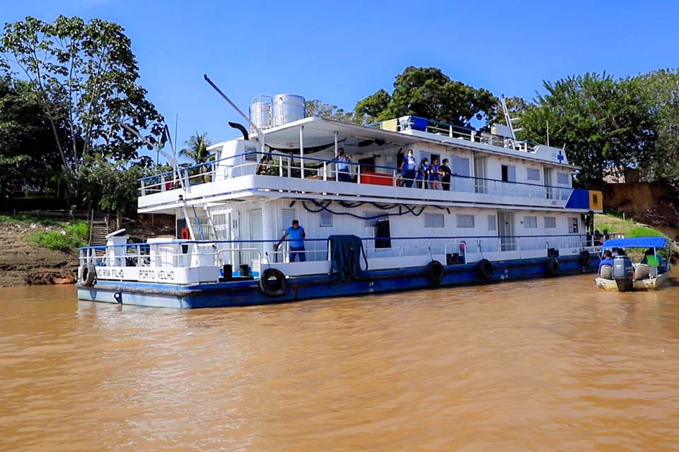 Barco Saúde leva atendimentos para comunidades ribeirinhas nesta sexta-feira (25)