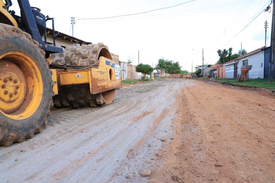 Prefeitura de Porto Velho asfalta ruas do bairro Lagoinha