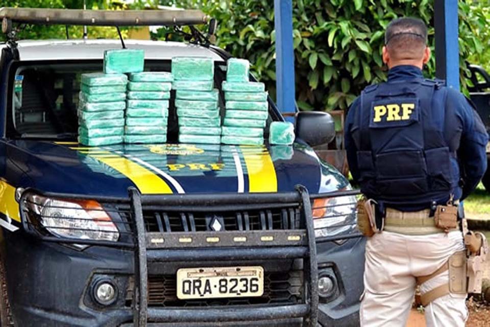 PRF apreende mais de 35 kg de cocaína na BR 425