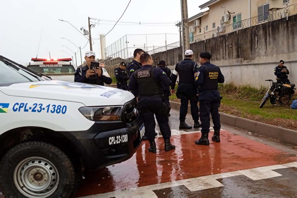 Motociclista morre após bater moto em muro de condomínio na zona norte