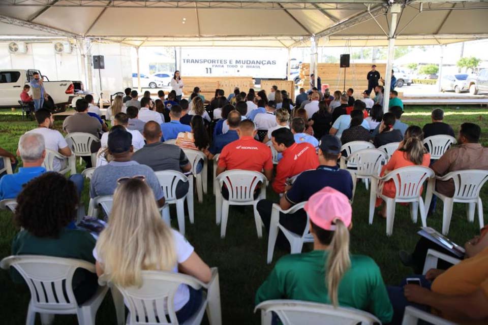 Preparativos das estruturas para realização da Rondônia Rural Show é discutida com expositores durante reunião, em Ji-Paraná