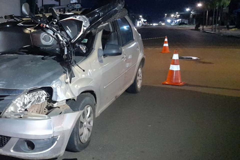 Idoso embriagado causa acidente com moto na Sete de Setembro