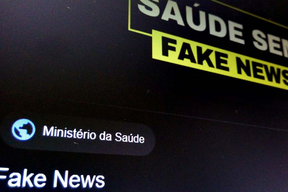 Diante de pandemia, população deve estar alerta sobre notícias falsas