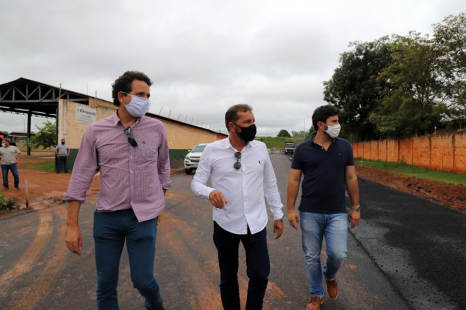  Prefeito de Porto Velho  Hildon Chaves vistoria obra no bairro Lagoa