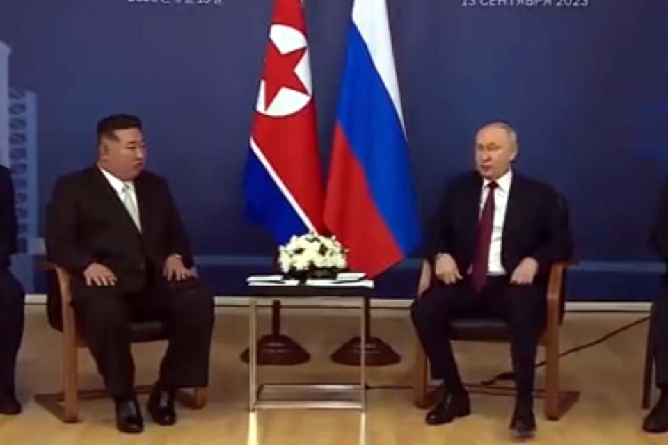 Kim Jong-un diz que vai apoiar Putin “na luta contra o imperialismo”