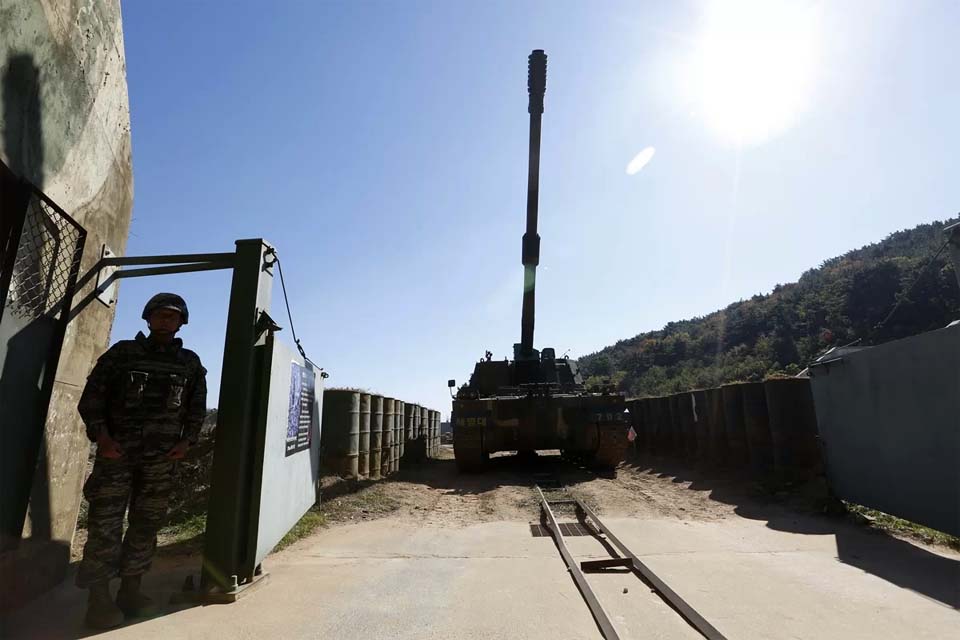 Coreia do Sul ordena evacuação de ilhas atacadas por norte-coreanos