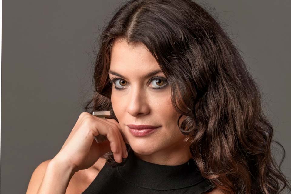 Alinne Moraes interpretará mulher revolucionária em nova novela do Globoplay