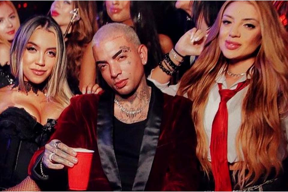 MC Guimê abre álbum de festa de aniversário com tema 'Playboy': 'Nas horas vagas ele arrasa'