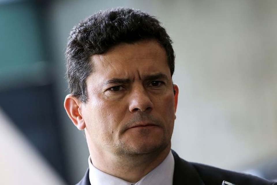 TSE rejeita ação e mantém candidatura de Moro ao Senado