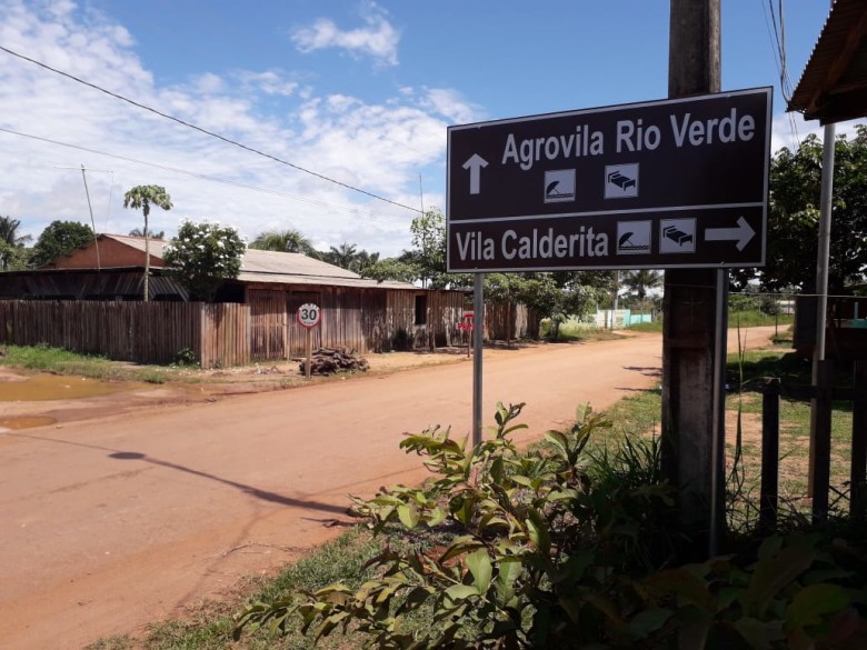 Prefeitura implanta sinalização turística para facilitar acesso aos balneários de Porto Velho