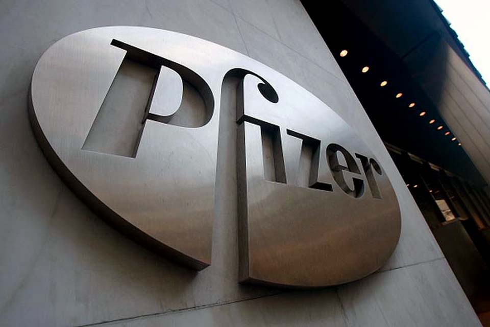 Pfizer aprova primeiro comprimido contra a covid-19