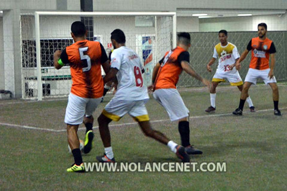 Jogos movimentam copa Verão Soçaite, no Saint Germain