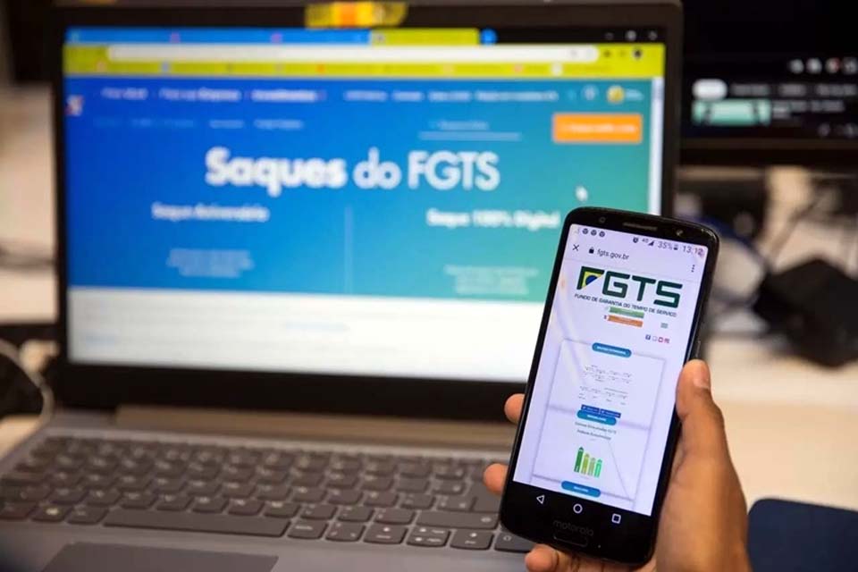 Trabalhadores nascidos em dezembro podem sacar até R$ 1 mil no FGTS