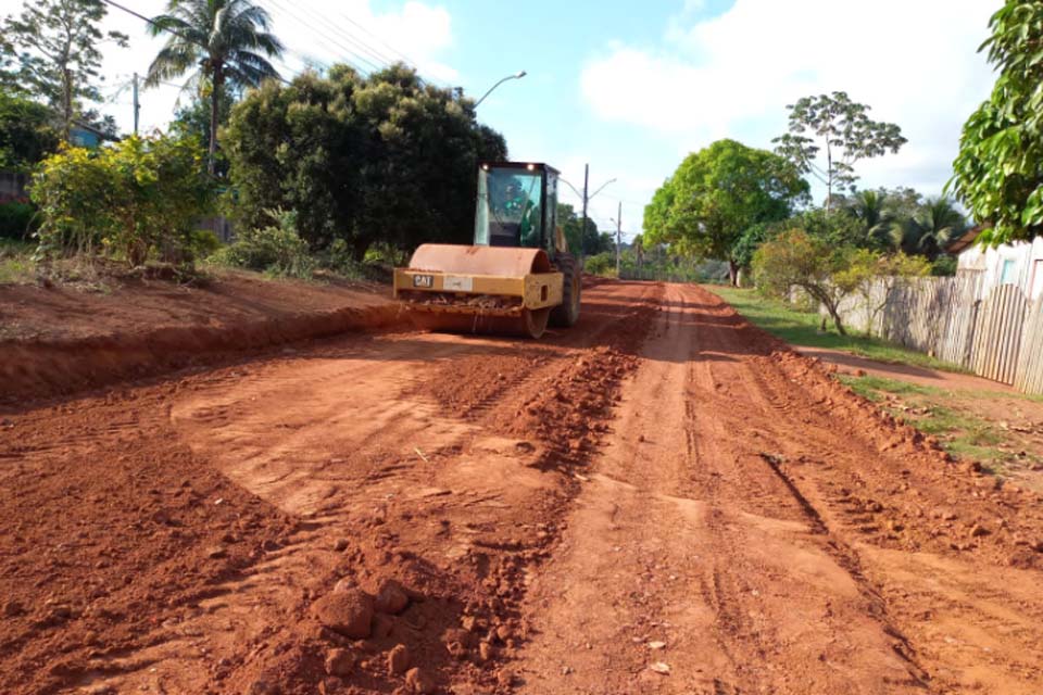 Prefeitura realiza mutirão de limpeza e melhorias nas ruas de Nova Califórnia