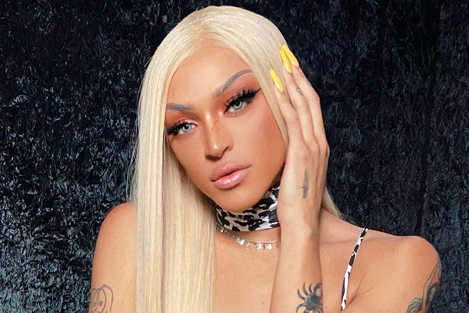 Pabllo Vittar revela que já foi ‘marmita’ de casal famoso: 'Amo entrar no dos outros'