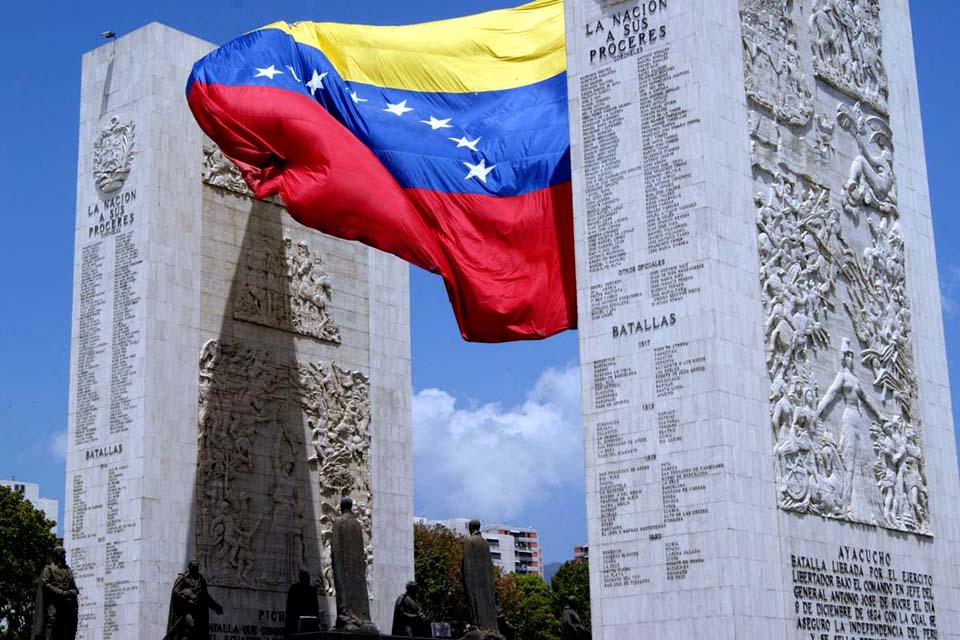 Venezuela condena decisão de ser declarada ameaça para os EUA