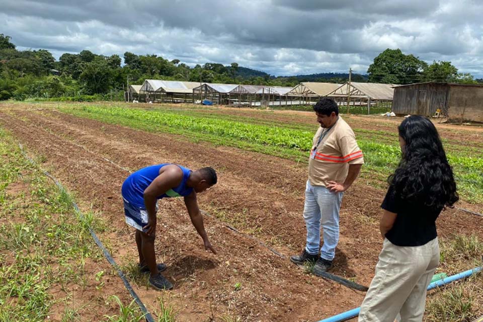 Projeto de Compostagem da Sema recebe técnicos ambientais da Energisa