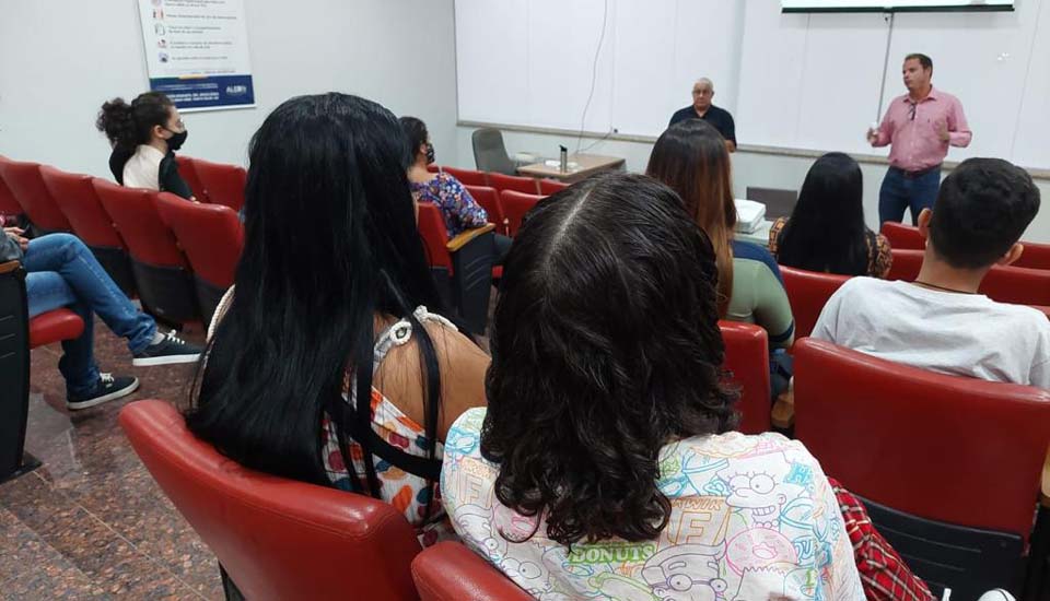 Iniciados cursos presenciais na Escola do Legislativo da ALE-RO