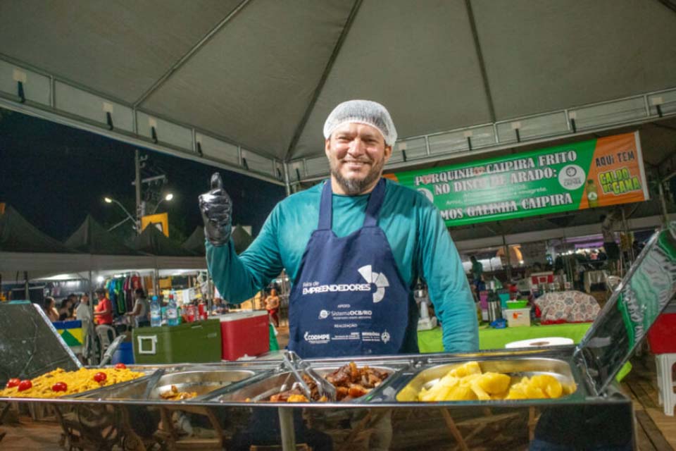 Feira do Empreendedor está presente na Expovel com exposição de produtos regionais e shows de artistas locais