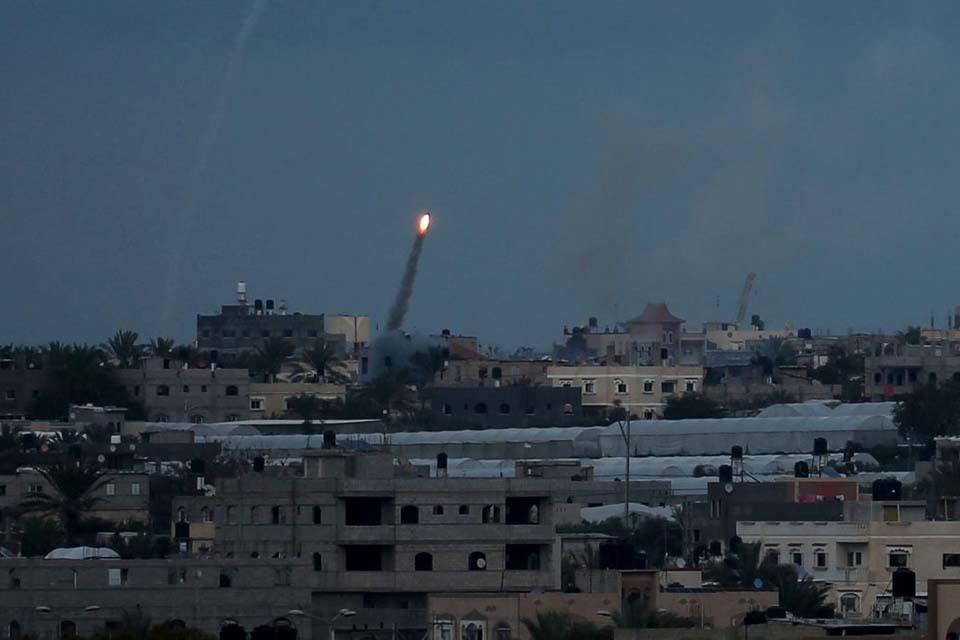 Israel e Hamas concordam em restaurar calma na fronteira de Gaza