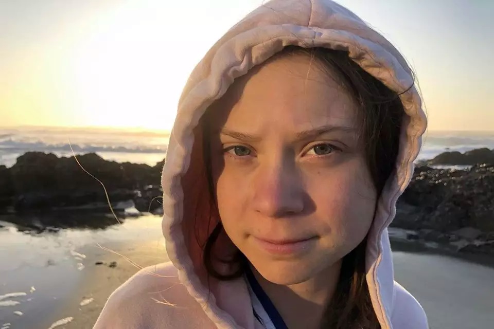 Greta Thunberg fica em isolamento e diz que teve sintomas de Covid-19