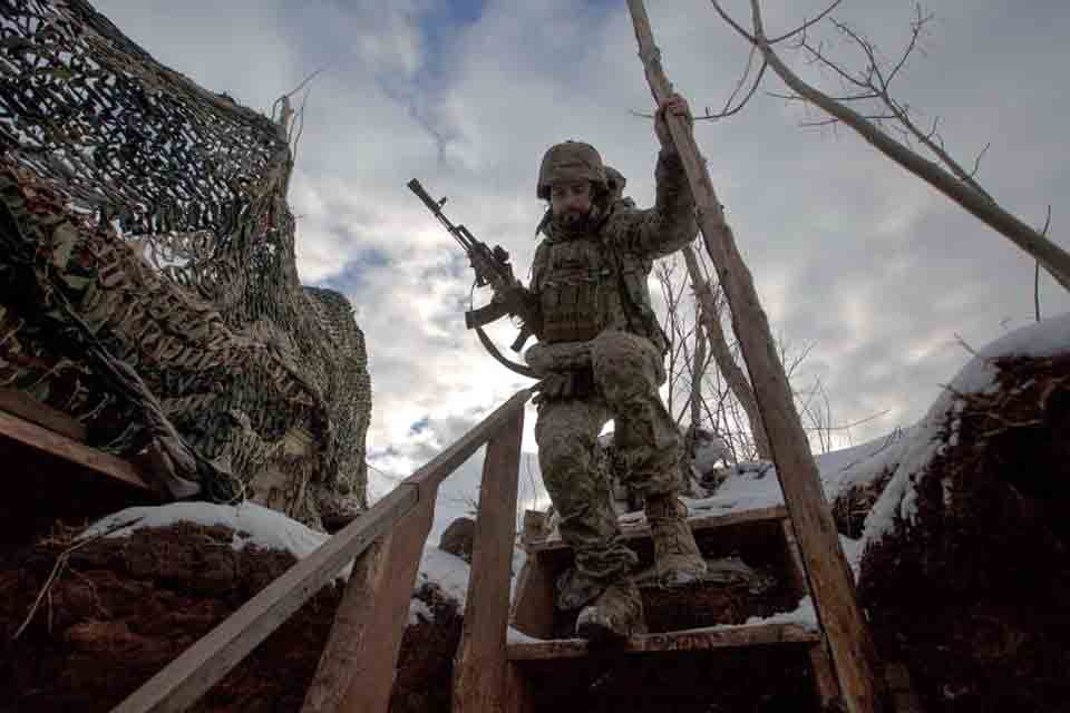 Otan anuncia envio de reforços militares para região da Ucrânia