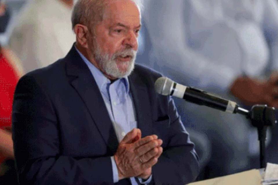 Polícia Civil tenta identificar homem que ameaça Lula em vídeo