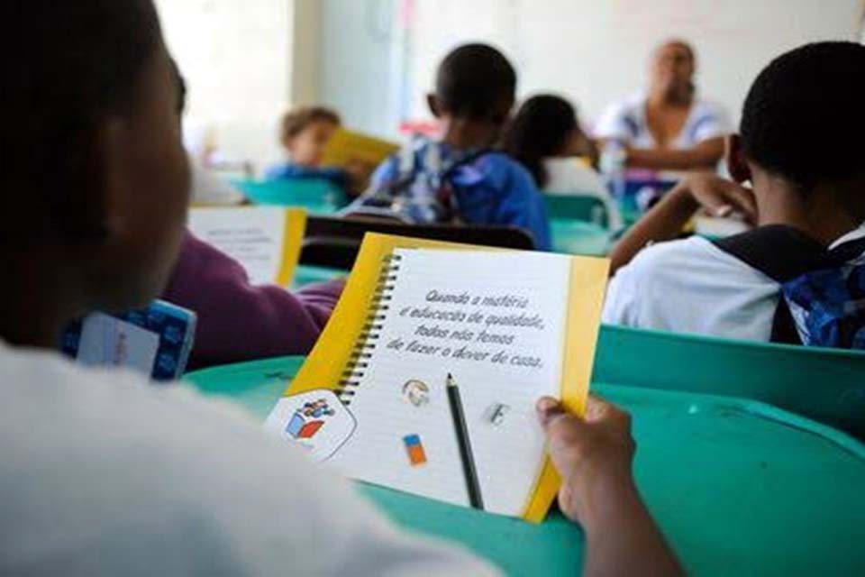 Adesão ao programa Brasil na Escola começa nesta segunda