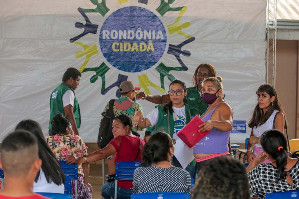 Rondônia Cidadã promove cerca de 100 mil atendimentos em diversas áreas nos 52 municípios do estado