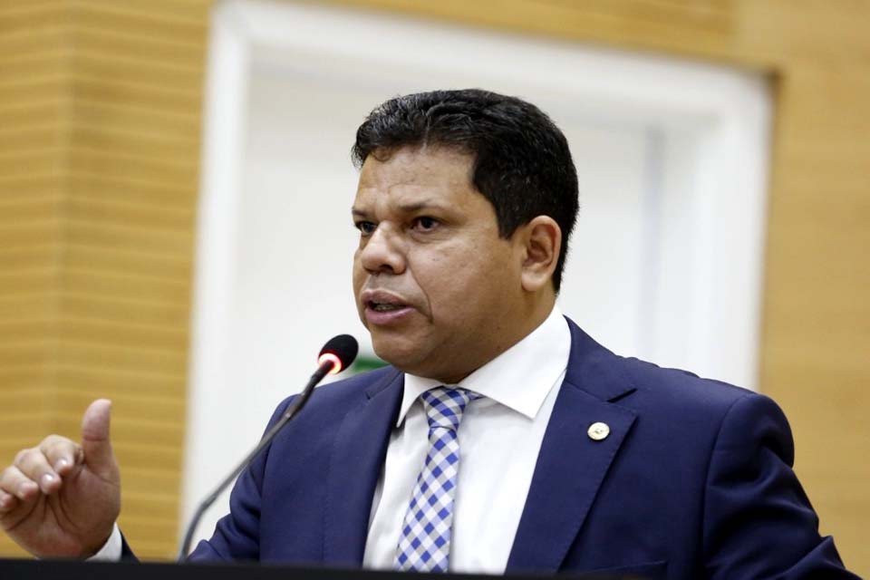 Deputado Jair Montes pede ao Governo remissão de IPVA para setores afetados pela pandemia