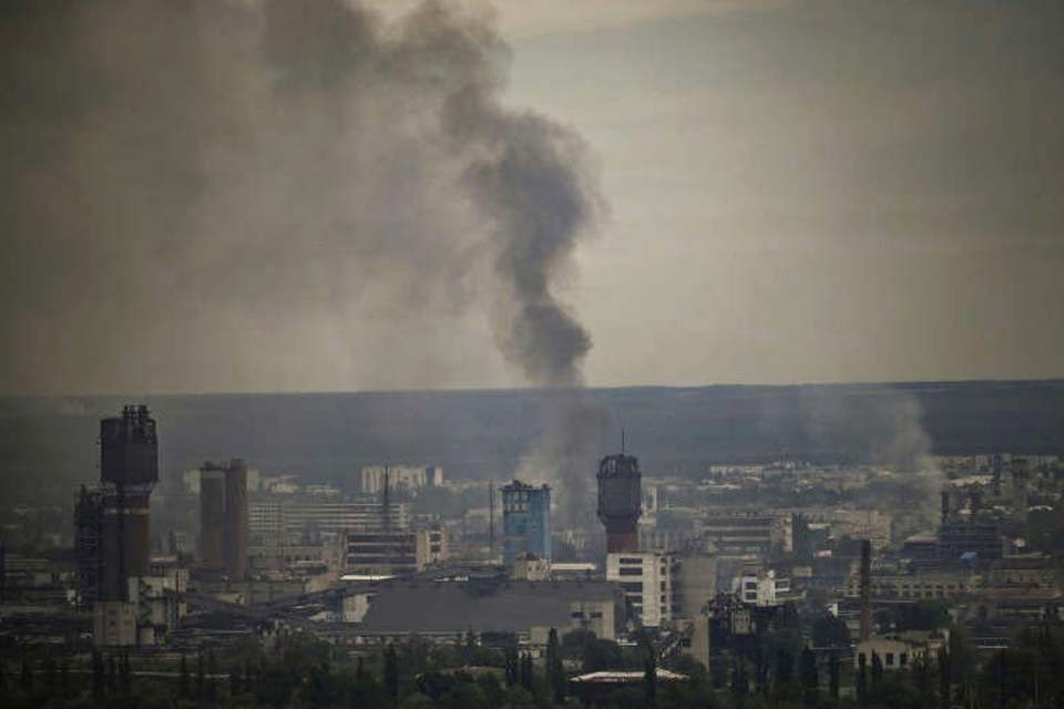 Tropas russas tentam cercar o exército ucraniano na cidade estratégica de Severodonetsk