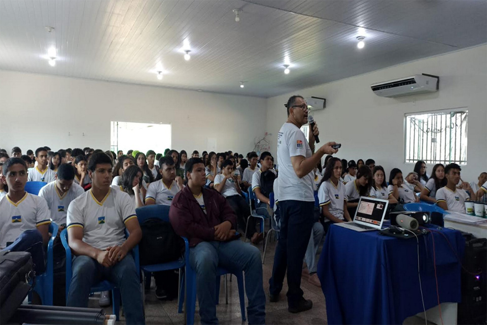 Campus de Presidente Médici abre atividades da Semana Nacional de Ciência e Tecnologia 