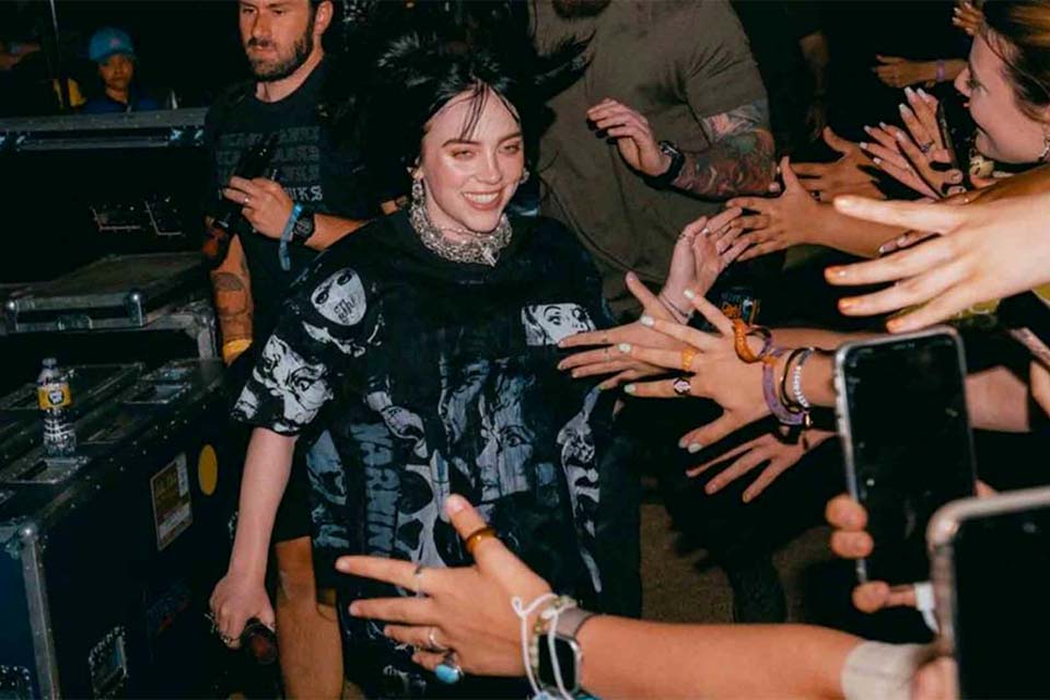 Billie Eilish admite uso de dublê em apresentação no Coachella