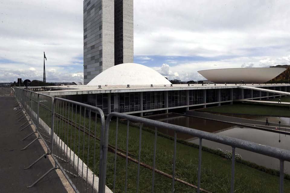 Congresso convoca parlamentares para posse de Lula e Alckmin