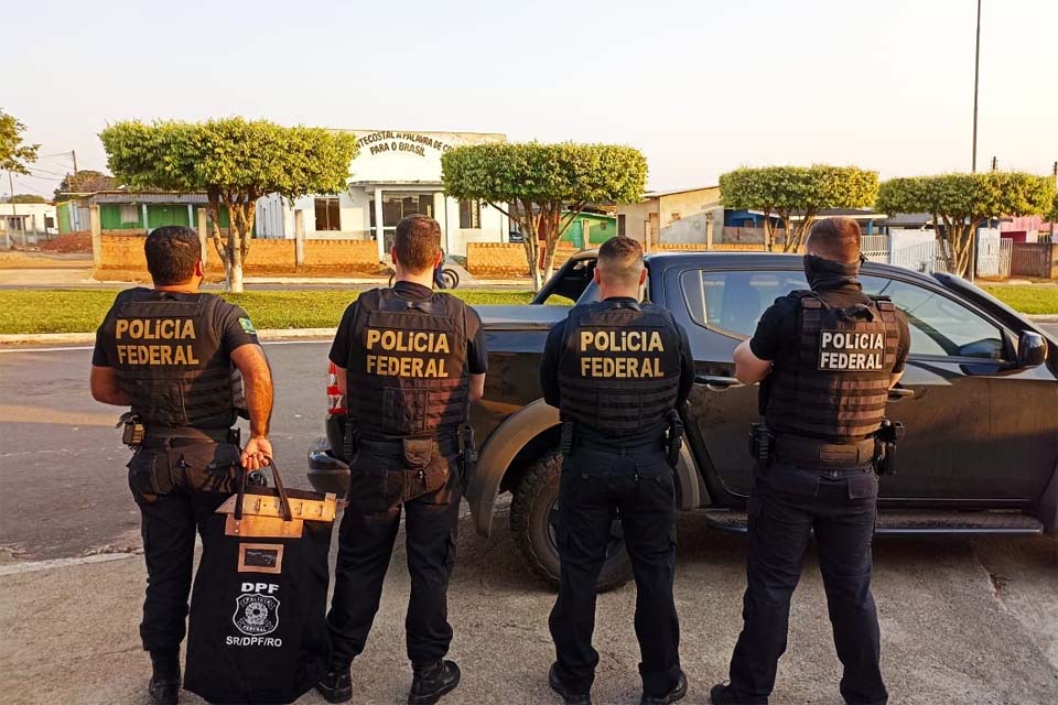 Polícia Federal deflagra operação contra associação criminosa que promovia desmatamento na Flona do Jamari 