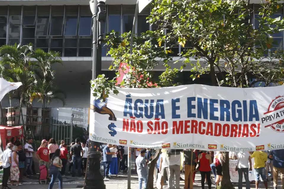 Barroso mantém processo de privatização da Sabesp