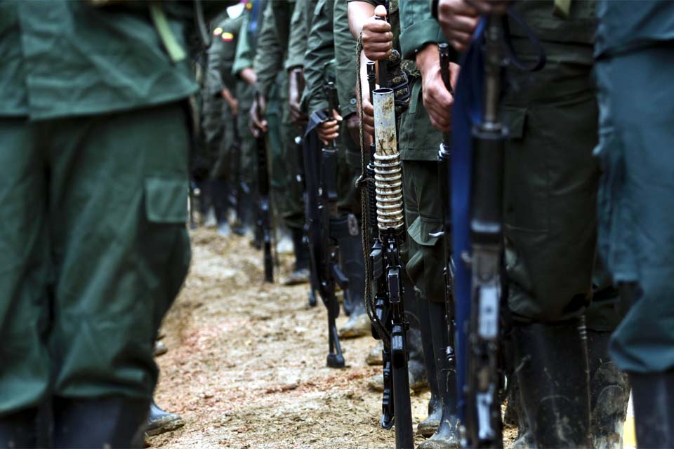 Soldados são mortos na Colômbia após ataque de dissidentes das FARC