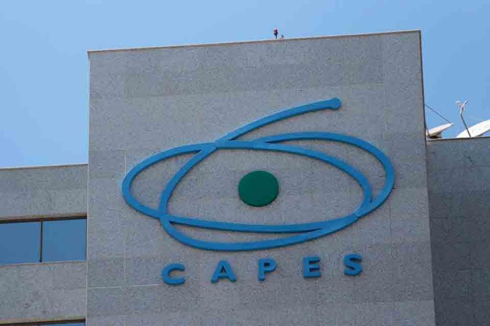 Capes promove competição para alunos de alta capacidade