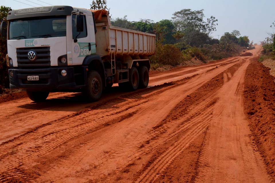 DER inicia recuperação da Rodovia no trecho entre Parecis e Alto Alegre