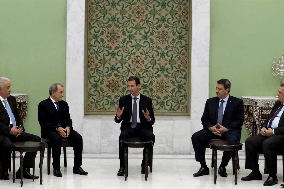 Presidente sírio Bashar al-Assad toma posse para um quarto mandato