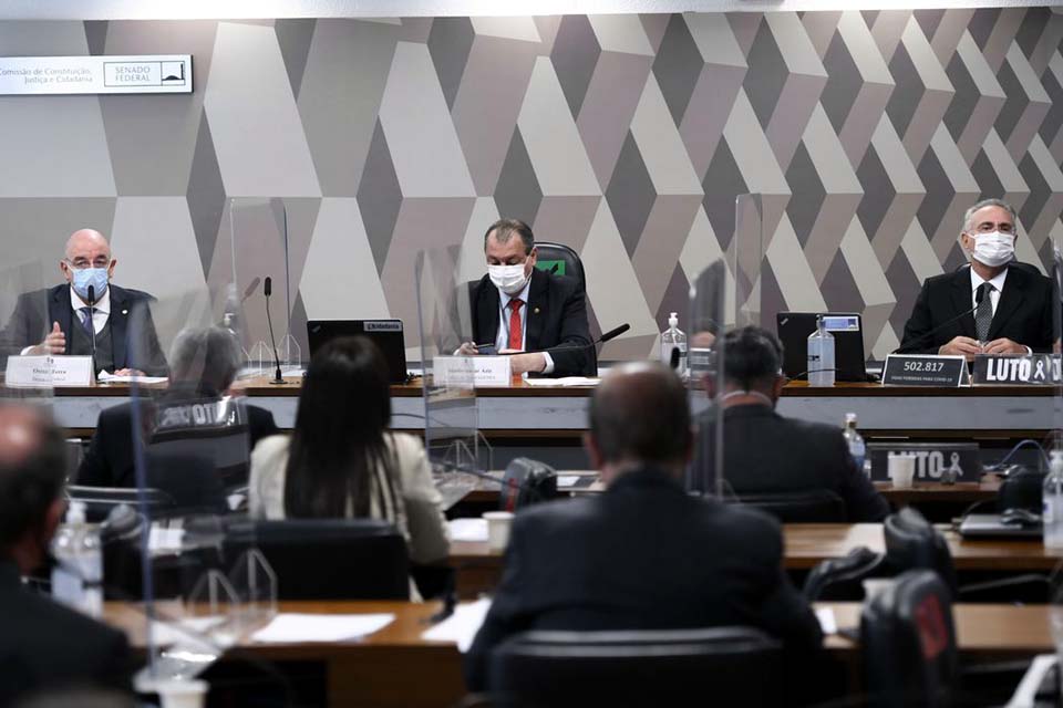 Osmar Terra diz que foi otimista em opiniões sobre a pandemia