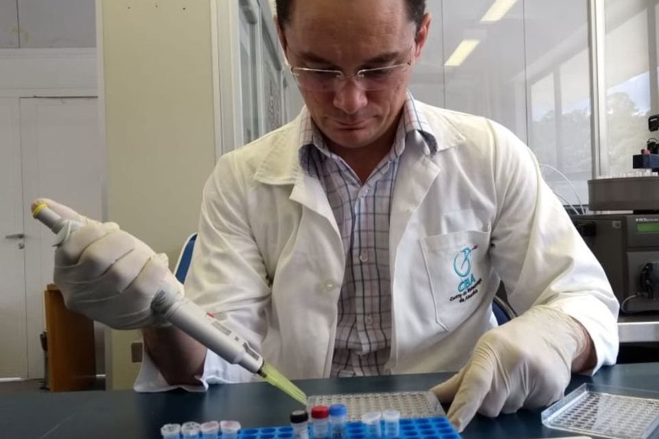 Laboratório brasileiro desenvolve teste nacional para covid-19